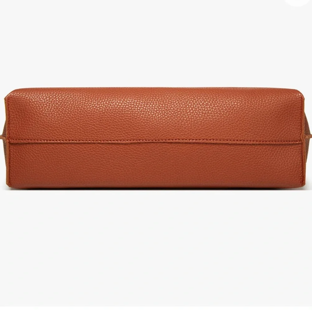 BRICK RED SOFT FAUX LEATHER TOTE SHOULDER BAG - Picture 4 of 5